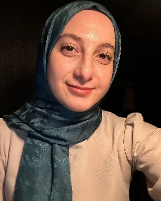 Uzman Klinik Psikolog Betül Esra Baba